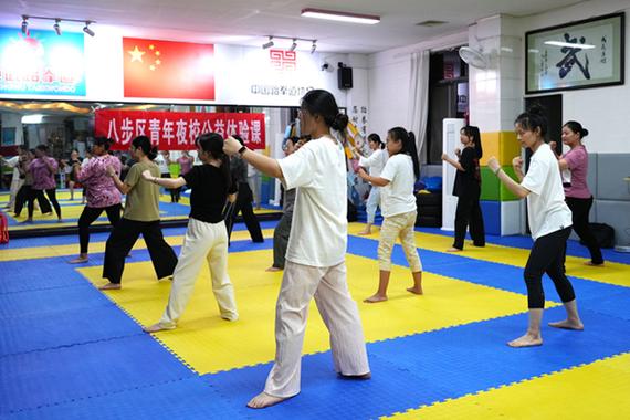 浙江打造青年充电”学艺学习圈”，提升人才竞争力